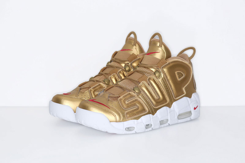 nike uptempo oro