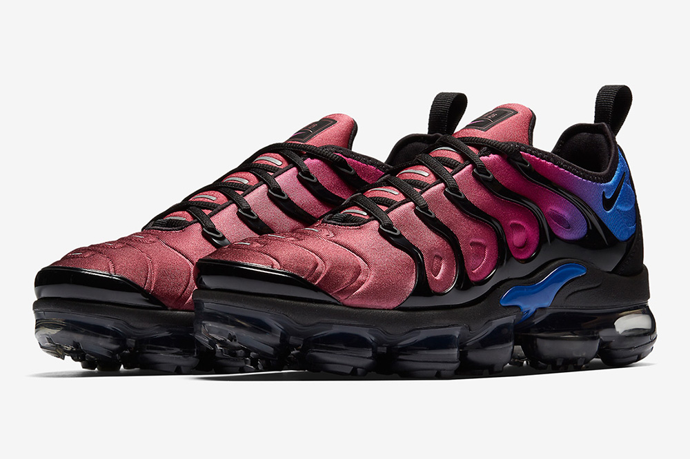 vapormax plus nere e rosse